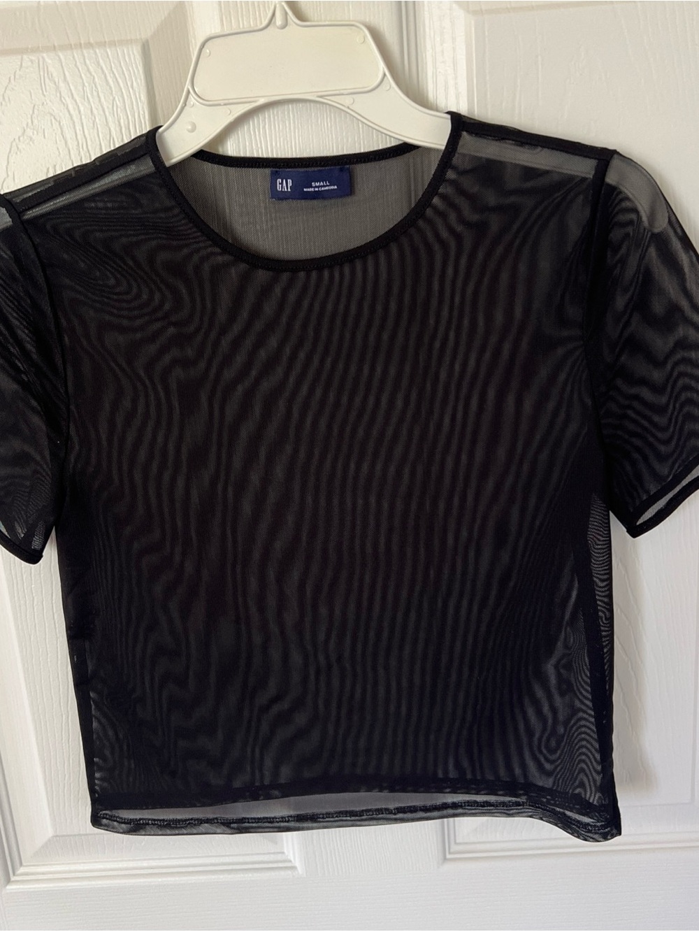 GAP Black Sheer Mesh Short-Sleeve Crop Top Women’s size Small